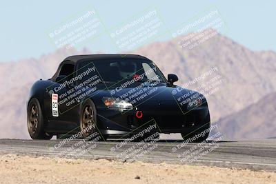 media/Oct-24-2025-Doghouse Garage (Fri) [[783d2ff07a]]/5-Beginner/Session 3 Turn 9/